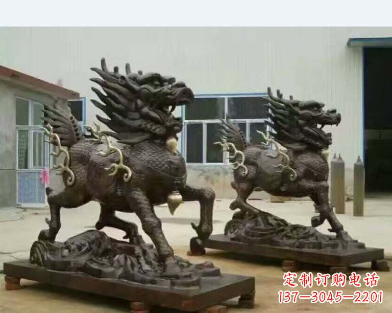 绵阳铸铜踏浪麒麟雕塑