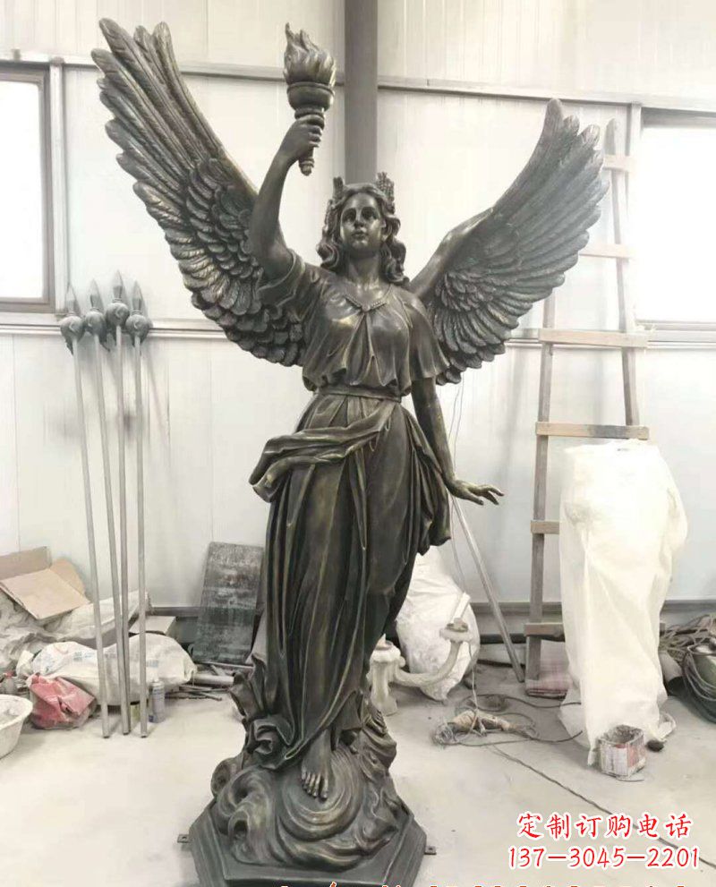 绵阳自由女神像铜雕
