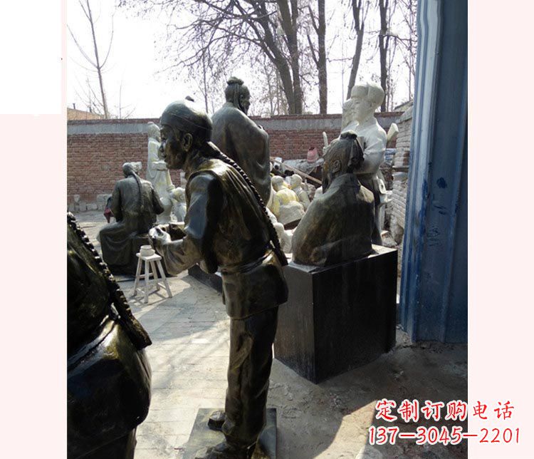 绵阳作揖的店小二铜雕